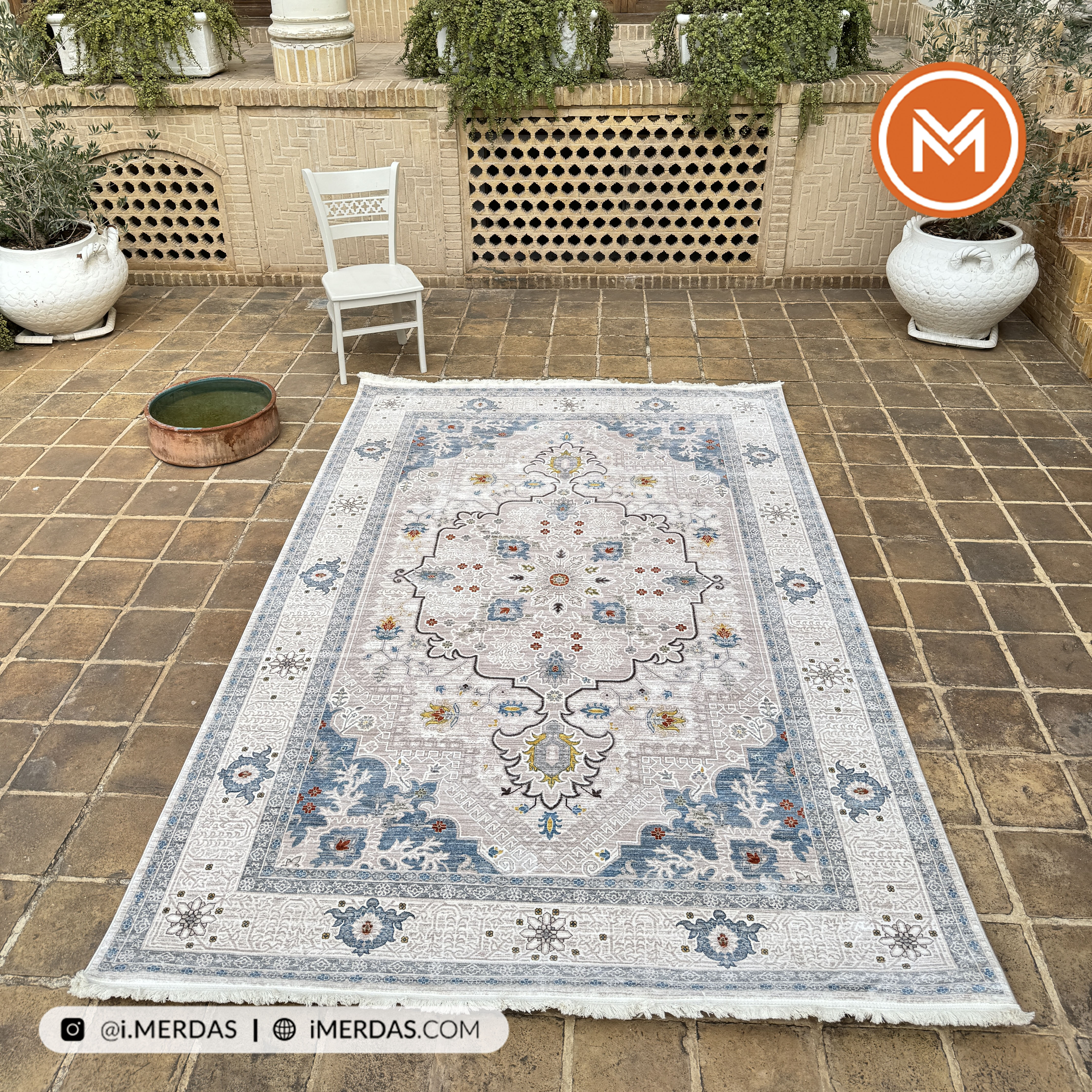 فرش وینتیج کد 76006 زمینه کرم گردویی