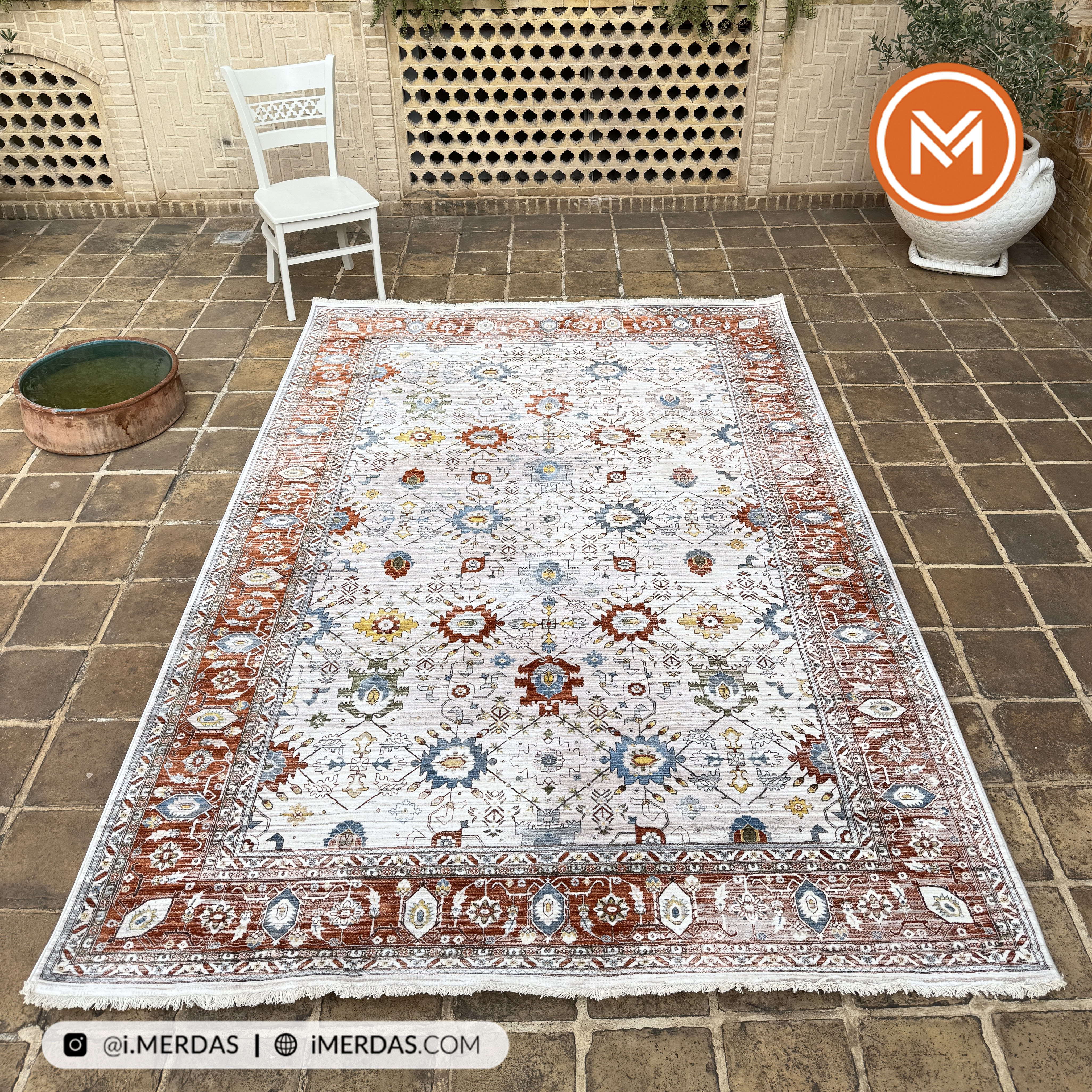 فرش وینتیج کد 76002 زمینه کرم مسی