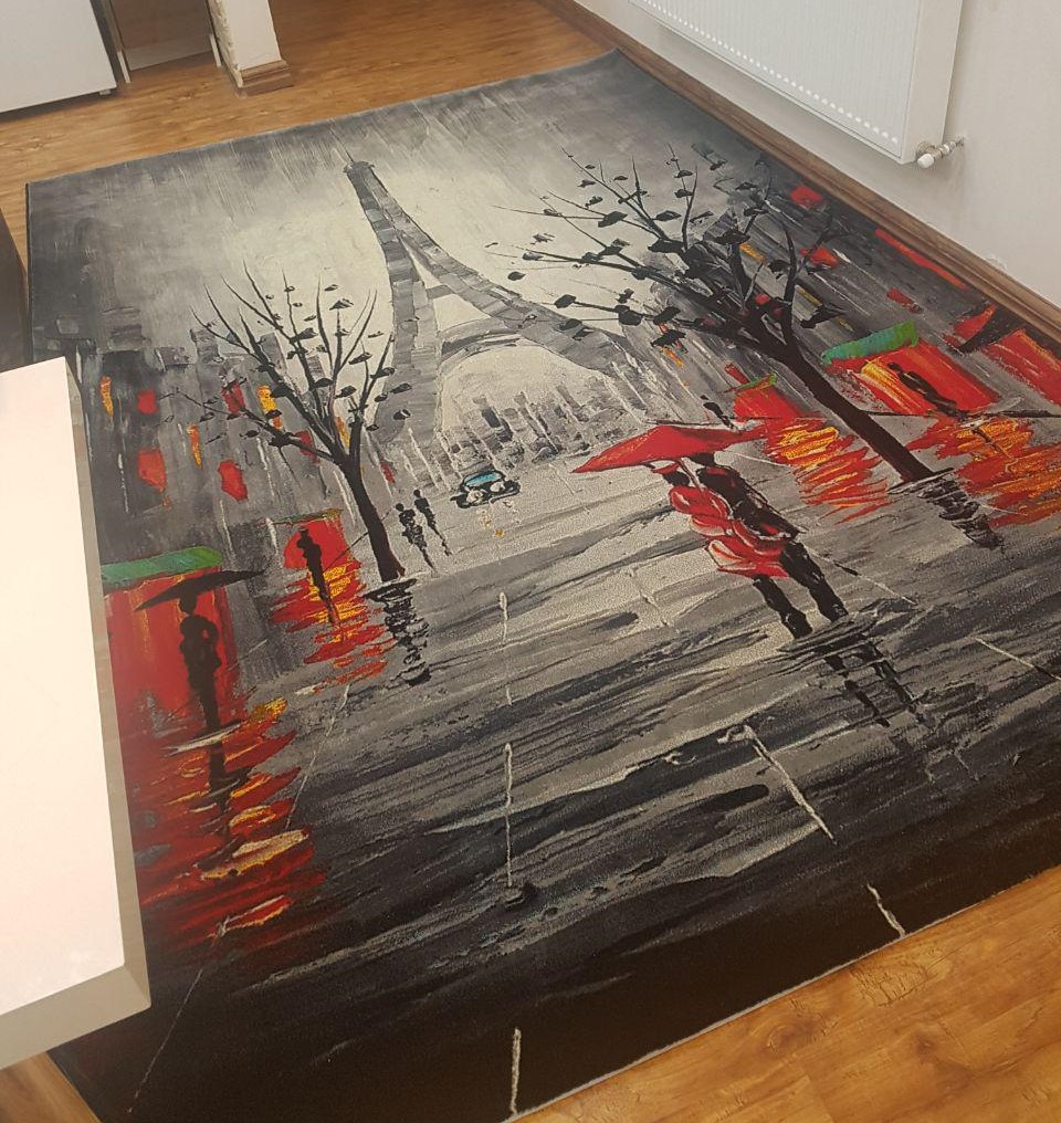 انتخاب فرش فانتزی برای اتاق پذیرایی درست است؟