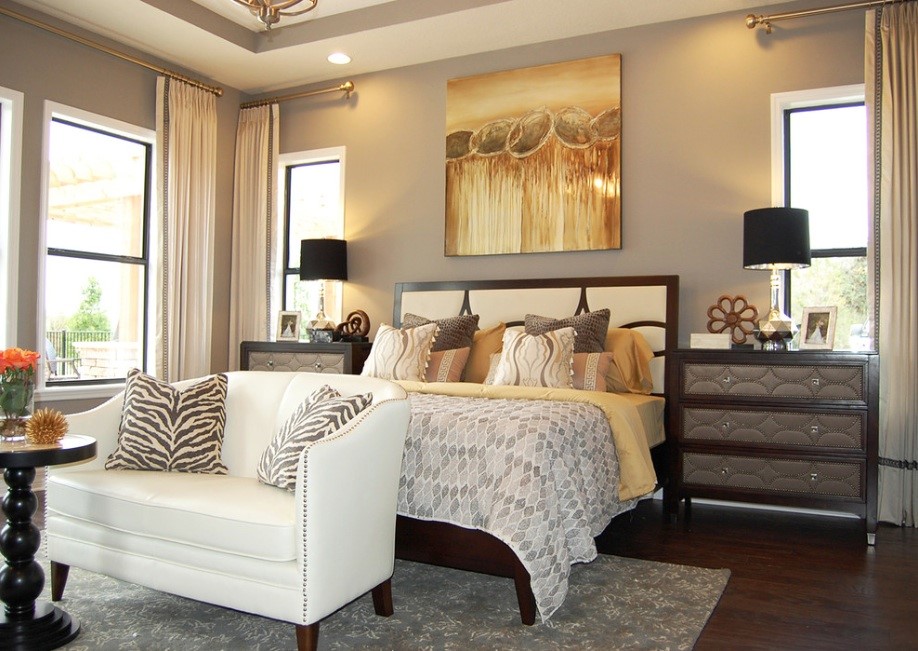 چالشهای استفاده از رنگ طلایی در دکوراسیون